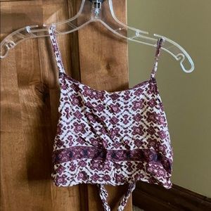 Brandy Melville cropped top